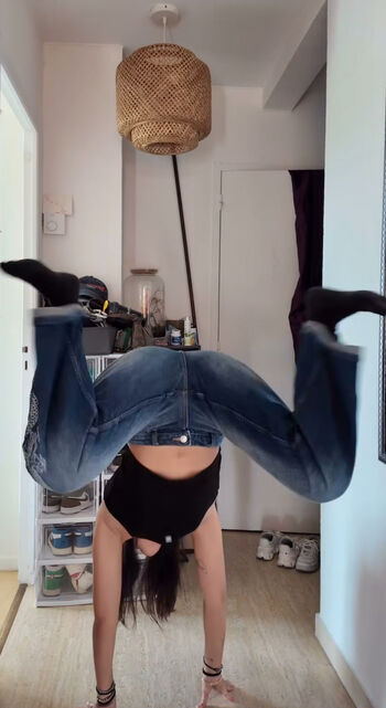 Full leaked Alizee yt private photo
