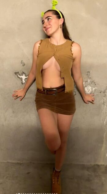 Full leaked Allegra miles private onlyfans photo