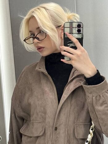 Full leaked Allegraschroeter private photo