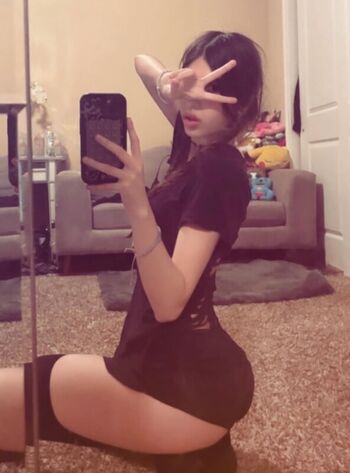 Full leaked Alli private photo