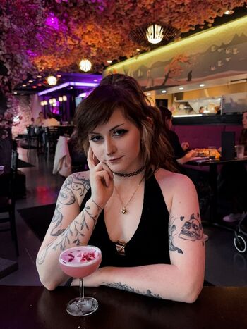 Full leaked Allie tricaso private onlyfans photo