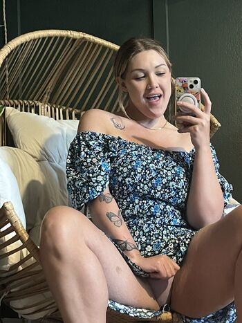 Full leaked Allieluna private onlyfans photo