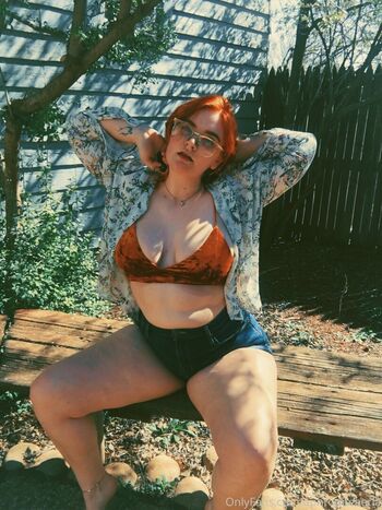 Full leaked Allisonivyx private photo