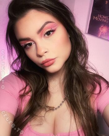 Full leaked Alltimeleah private onlyfans photo