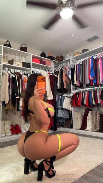 Full leaked Allure by ana private onlyfans photo