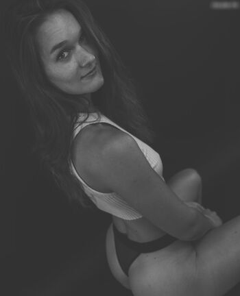 Full leaked Ally hrng private photo