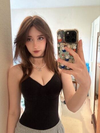 Full leaked Allykitti private photo