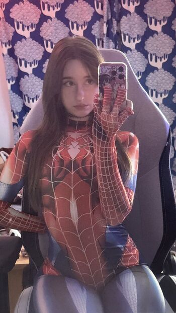 Full leaked Allykitti private photo