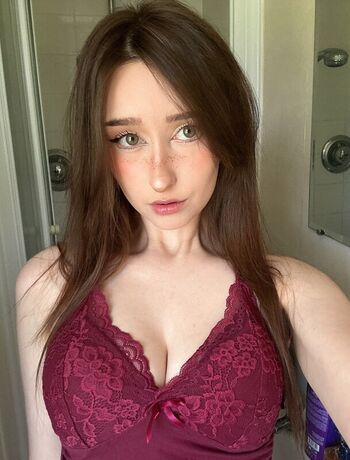 Full leaked Allykitti private photo