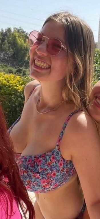 Full leaked Alma o private onlyfans photo