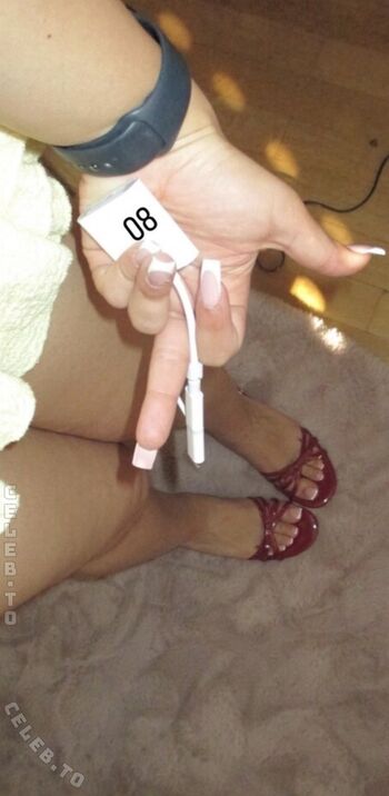 Full leaked Almahalt private onlyfans photo