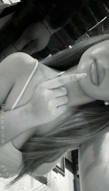 Full leaked Almahalt private onlyfans photo