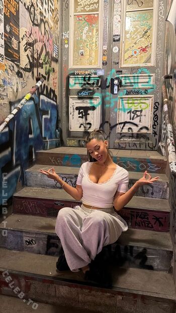 Full leaked Almira azemi page private onlyfans photo