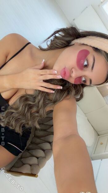 Full leaked Almira azemi private onlyfans photo