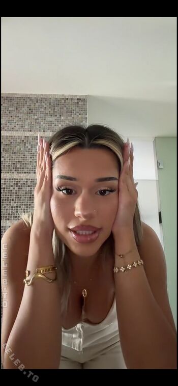 Full leaked Almira azemi private photo