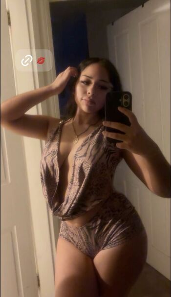 Full leaked Aloaguiii private onlyfans photo