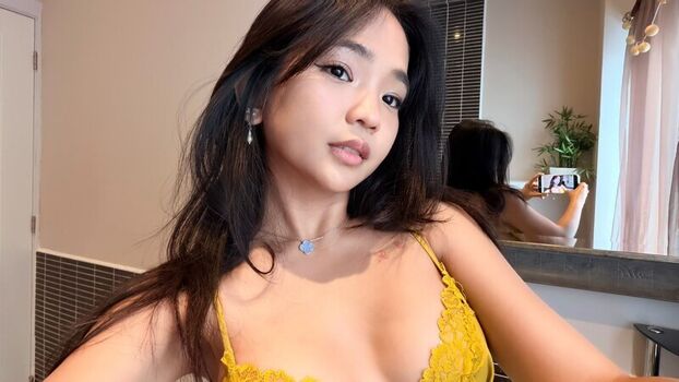 Full leaked Alodiamarie page private photo