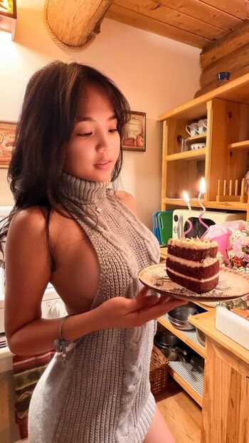 Full leaked Alodiamarie page private photo