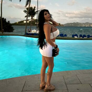 Full leaked Alondra roi private onlyfans photo