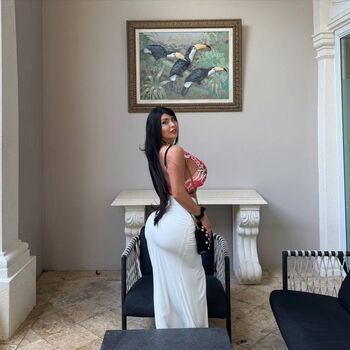 Full leaked Alondra roi private onlyfans photo