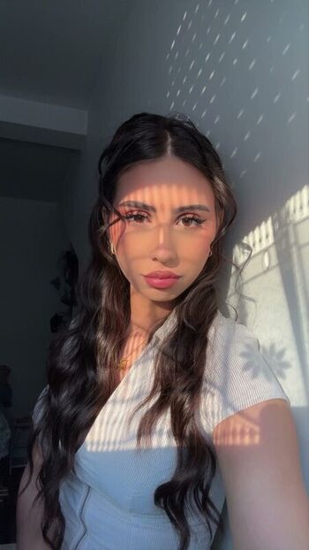Full leaked Aloonea private photo