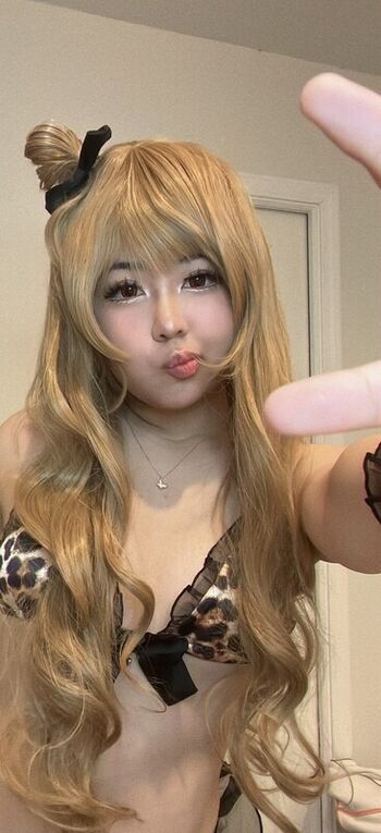 Full leaked Altariaa cos page private photo
