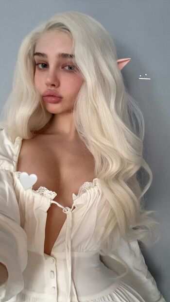 Full leaked Aly revolver private onlyfans photo