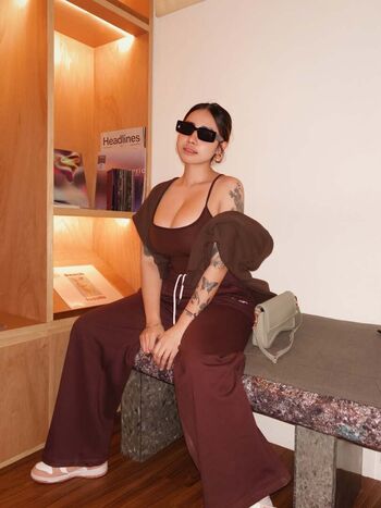 Full leaked Alyabroziouz private onlyfans photo