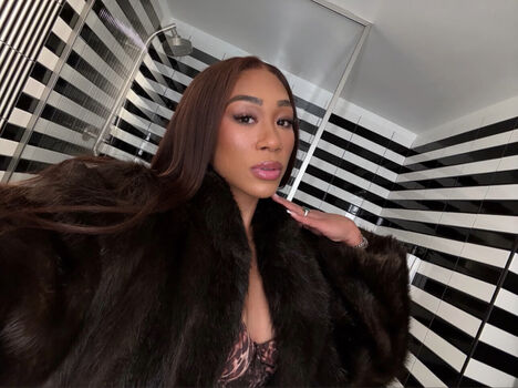 Full leaked Alycia baumgardner private onlyfans photo