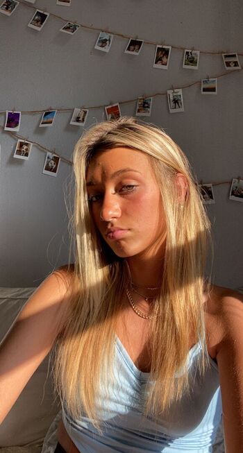Full leaked Alyna wampler private photo
