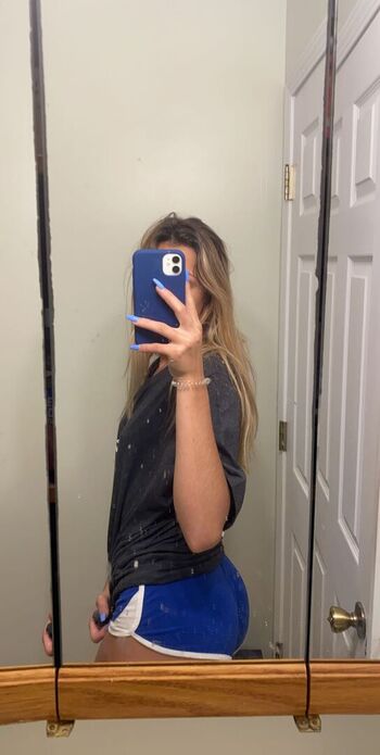 Full leaked Alyna wampler private photo