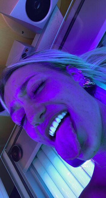 Full leaked Alyna wampler private photo