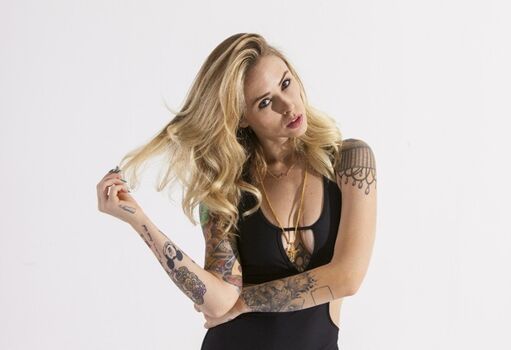 Full leaked Alysha nett private photo