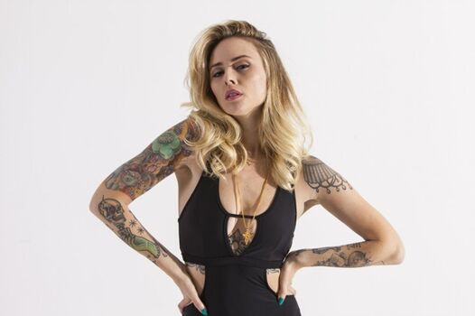 Full leaked Alysha nett private photo
