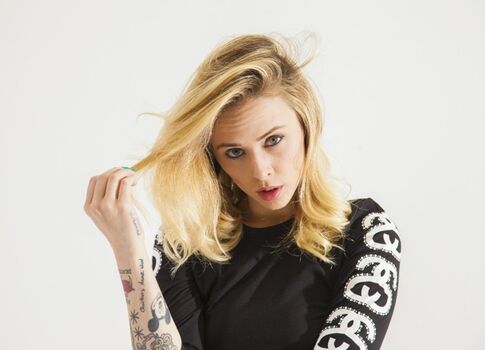 Full leaked Alysha nett private photo