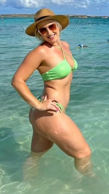 Full leaked Alyssa frysinger private photo
