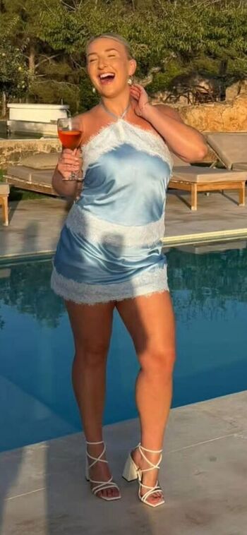 Full leaked Alyssa frysinger private photo