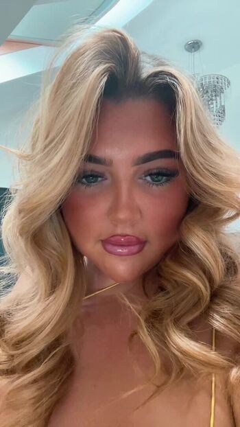 Full leaked Alyssa garbett private onlyfans photo