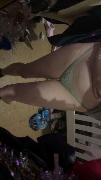 Full leaked Alyssa holly private photo
