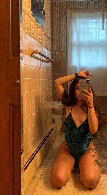 Full leaked Alyssa lea private onlyfans photo