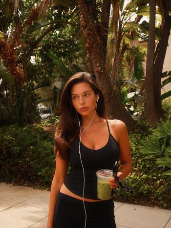 Full leaked Alyssa lynch private photo