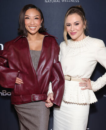 Full leaked Alyssa milano page private onlyfans photo