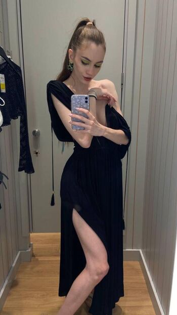 Full leaked Alyssa smit private photo