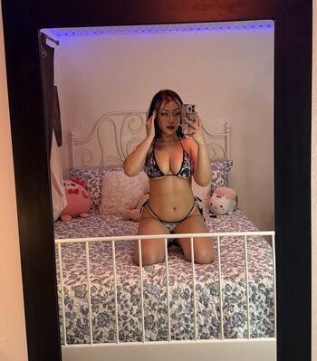 Full leaked Alyssadragons private onlyfans photo