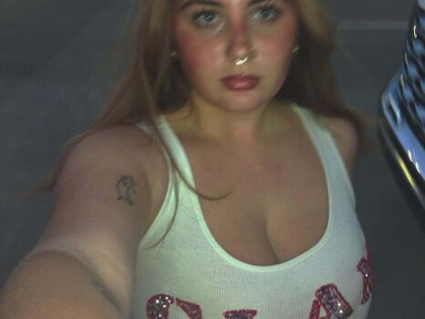 Full leaked Alyssaholmes private onlyfans photo