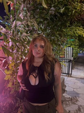 Full leaked Alyssaholmes private onlyfans photo