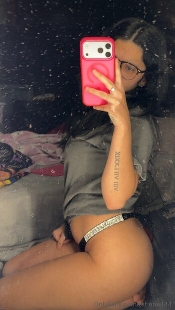 Full leaked Alyssathompson private onlyfans photo