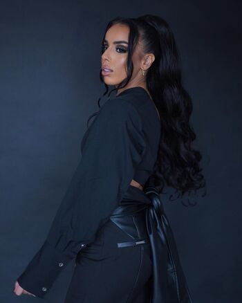 Full leaked Amale french hope private onlyfans photo