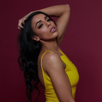 Full leaked Amale french hope private onlyfans photo