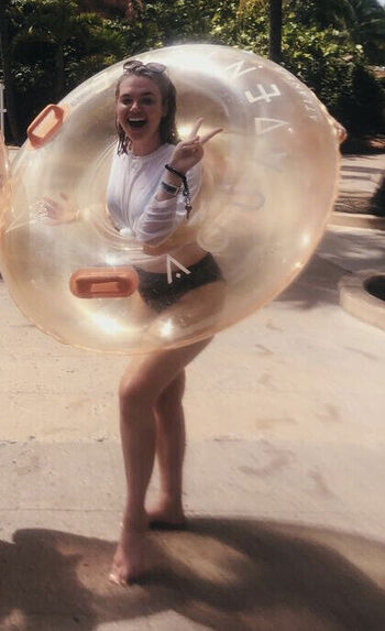 Full leaked Amalee private onlyfans photo